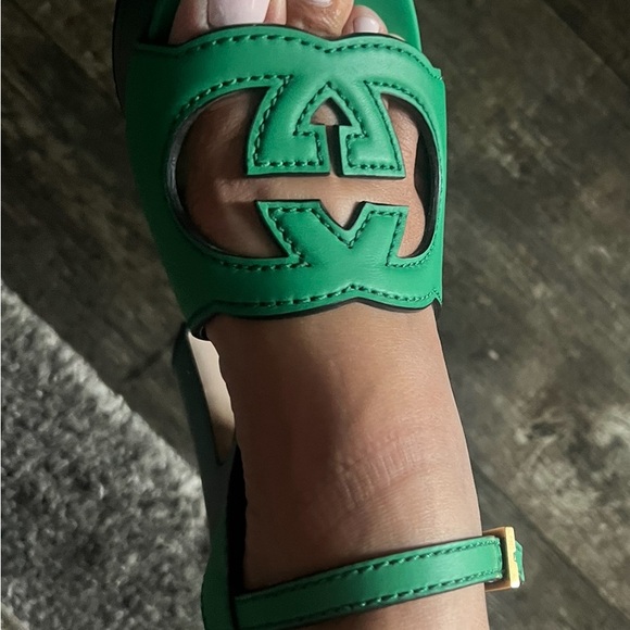 Authentic Gucci Shamrock Platform sandals - Picture 3 of 6